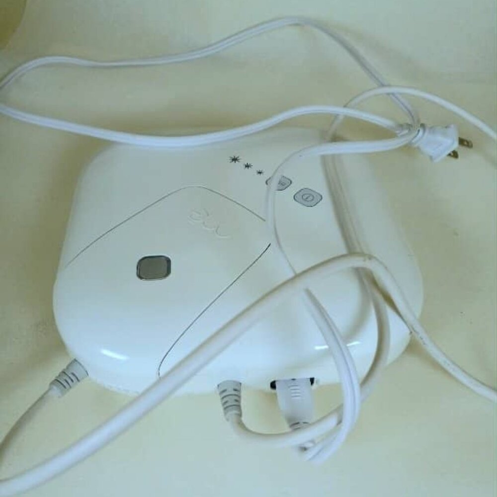 iLuminage Beauty Me Sleek IPL Hair Reduction System HU-FG01421 - Picture 4 of 7